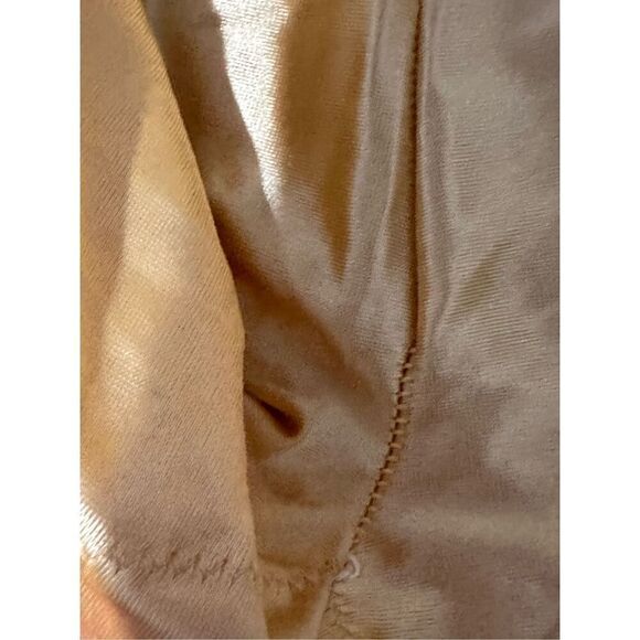 RARE VINTAGE Victoria’s Secret Second Skin Satin Girdle Shaping Panty small Beig - Picture 9 of 10